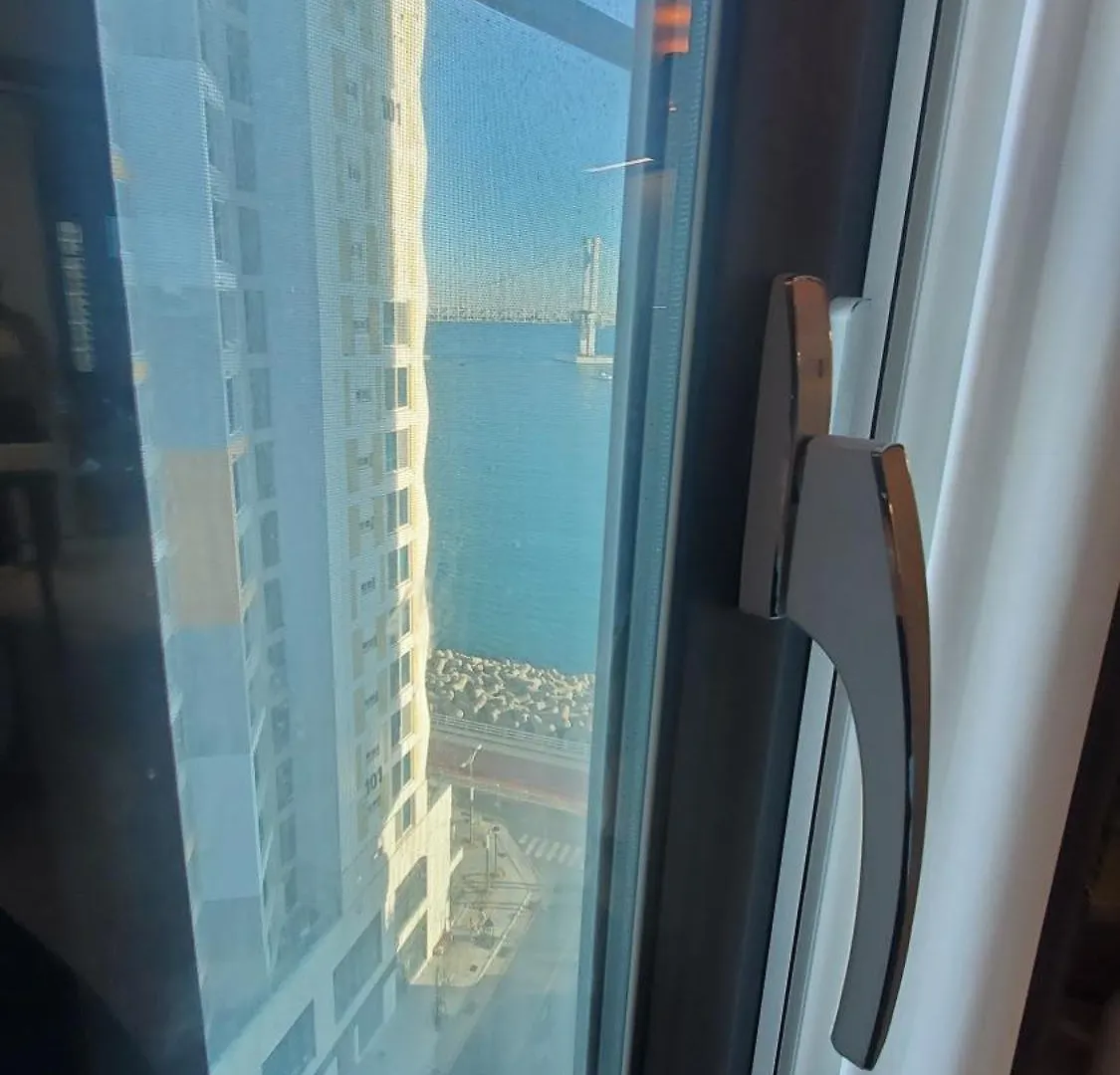 1 Minute To The Beach! Free Parking! Sauna And Gym Busan