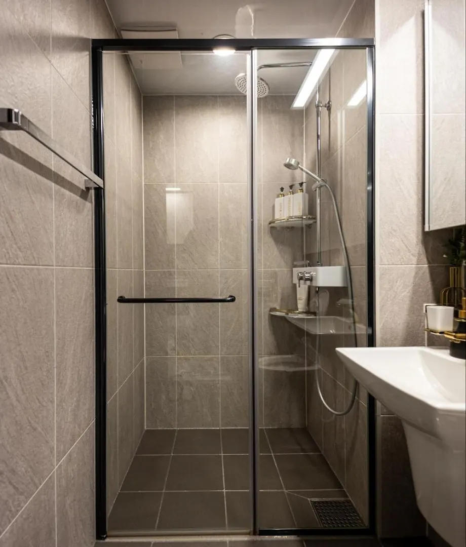 Apartment 1 Minute To The Beach! Free Parking! Sauna And Gym Busan South Korea