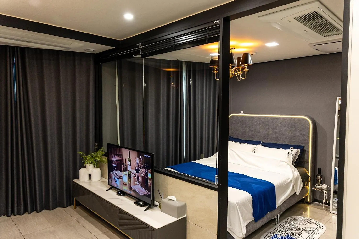 Apartment 1 Minute To The Beach! Free Parking! Sauna And Gym Busan South Korea